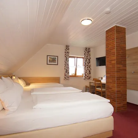Und Wiedmann Gasthof 3*